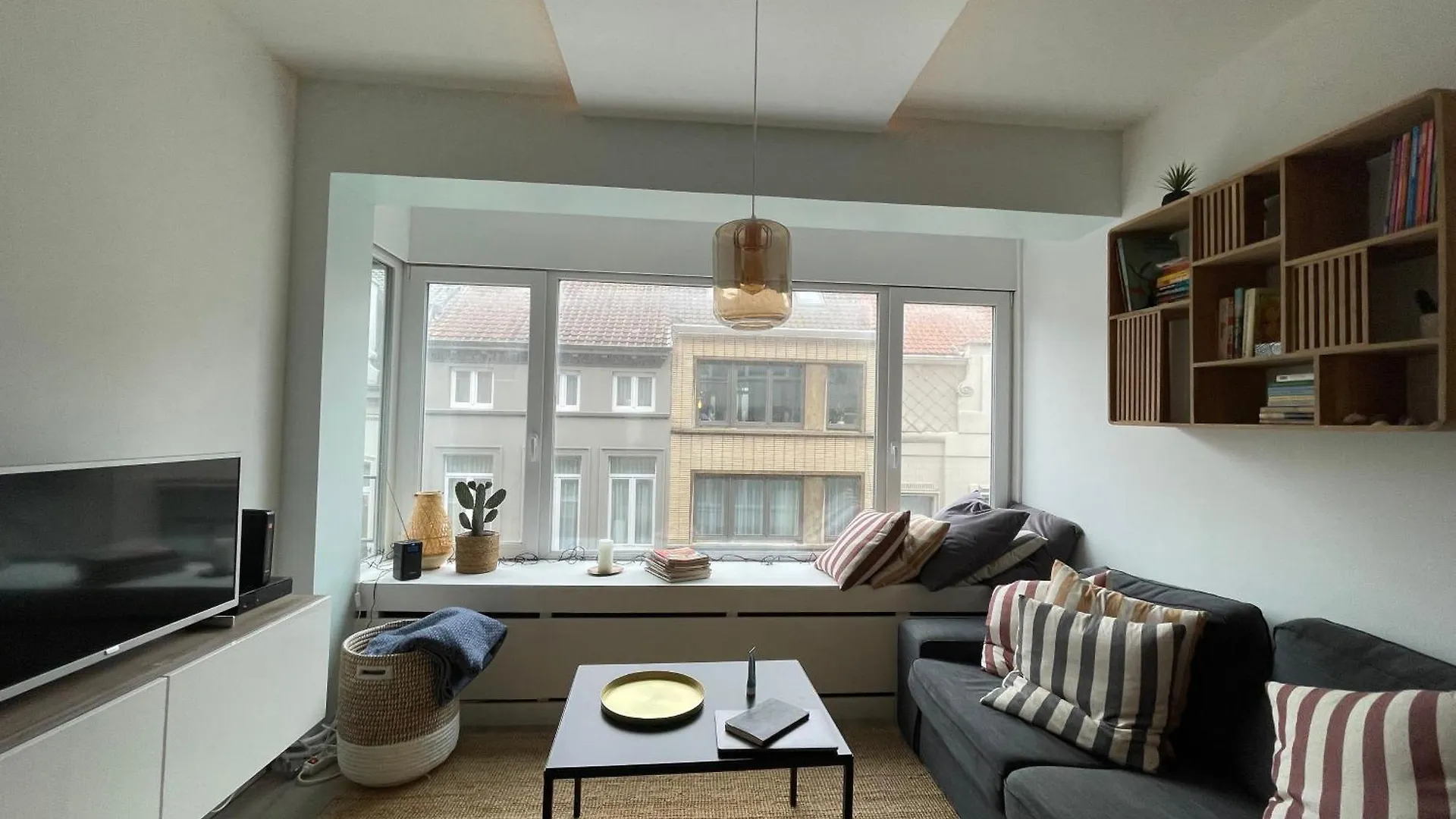 Cosy & Bright Apartment In Belle Epoque-Area Ostend Belgium