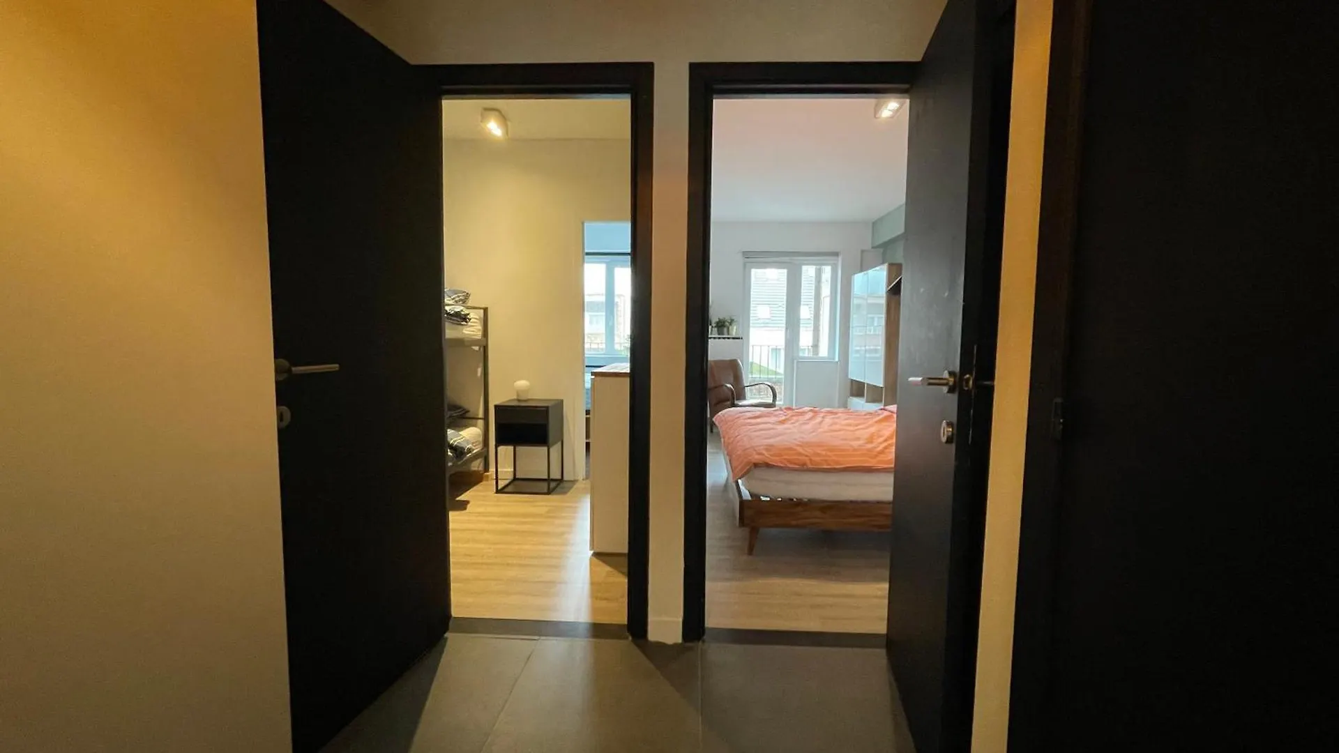 Cosy & Bright Apartment In Belle Epoque-Area Ostend Belgium